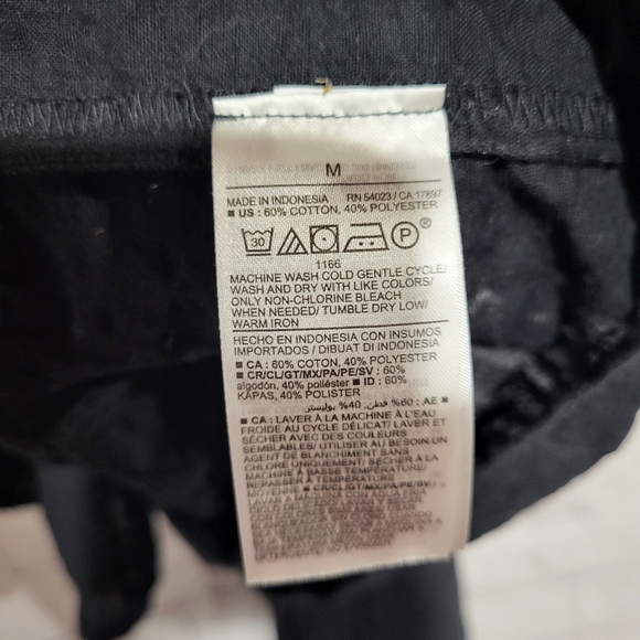 GAP Long Sleeve tiered seersucker swing top - Picture 4 of 6